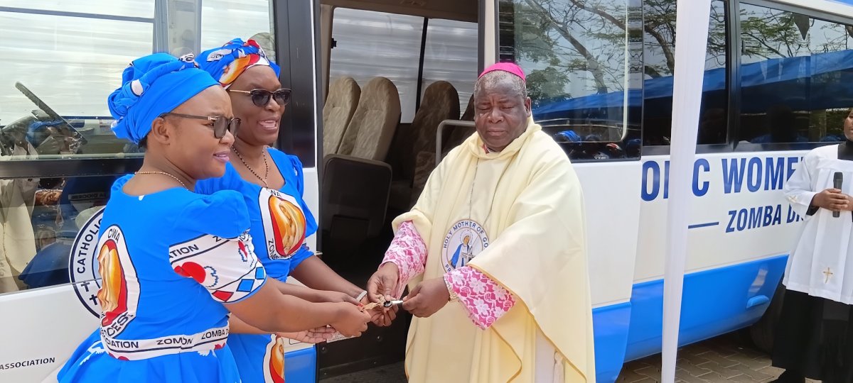 Bishop Chaima Commends CWA for Procuring a Bus